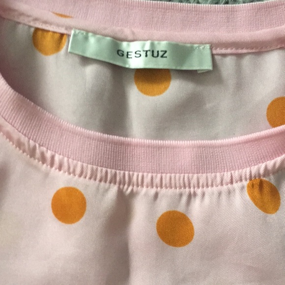 Summer blouse with short sleeves from GESTUZ. - Picture 3 of 4